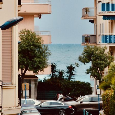 Appartement 2 Les Clematites Ментона Екстериор снимка